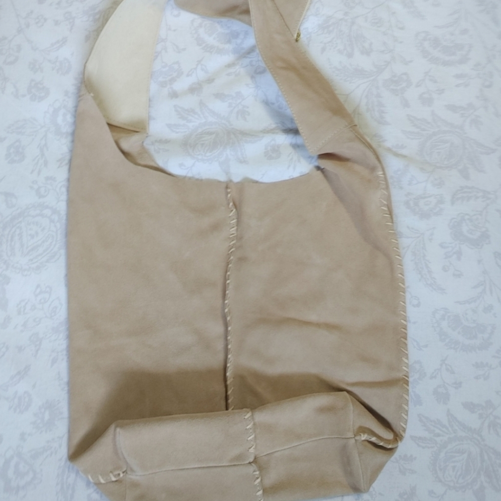 UO Suede Embroidered Shoulder bag with pouch - Picture 6 of 14